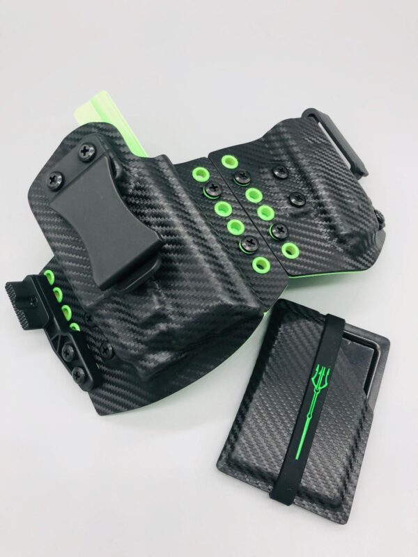 Titan Convertible IWB/OWB Holster and Mag Pouch Set - Image 4