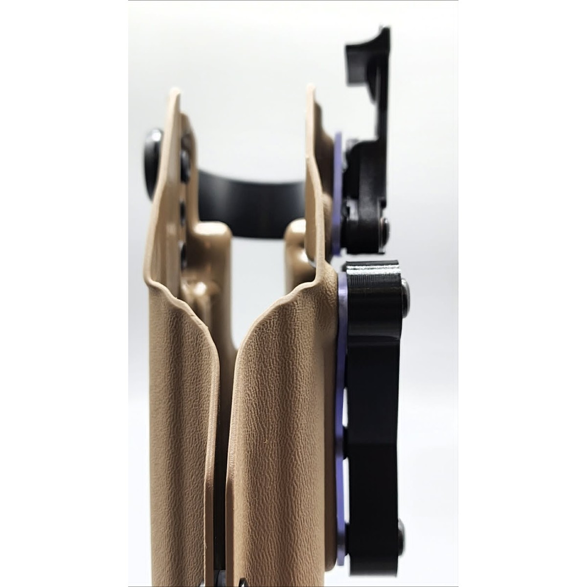 Coyote Zeus Level 2 duty holster side profile showing the mounting plate stack